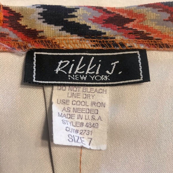 Vintage/ Retro Pencil Skirt - Picture 7 of 9